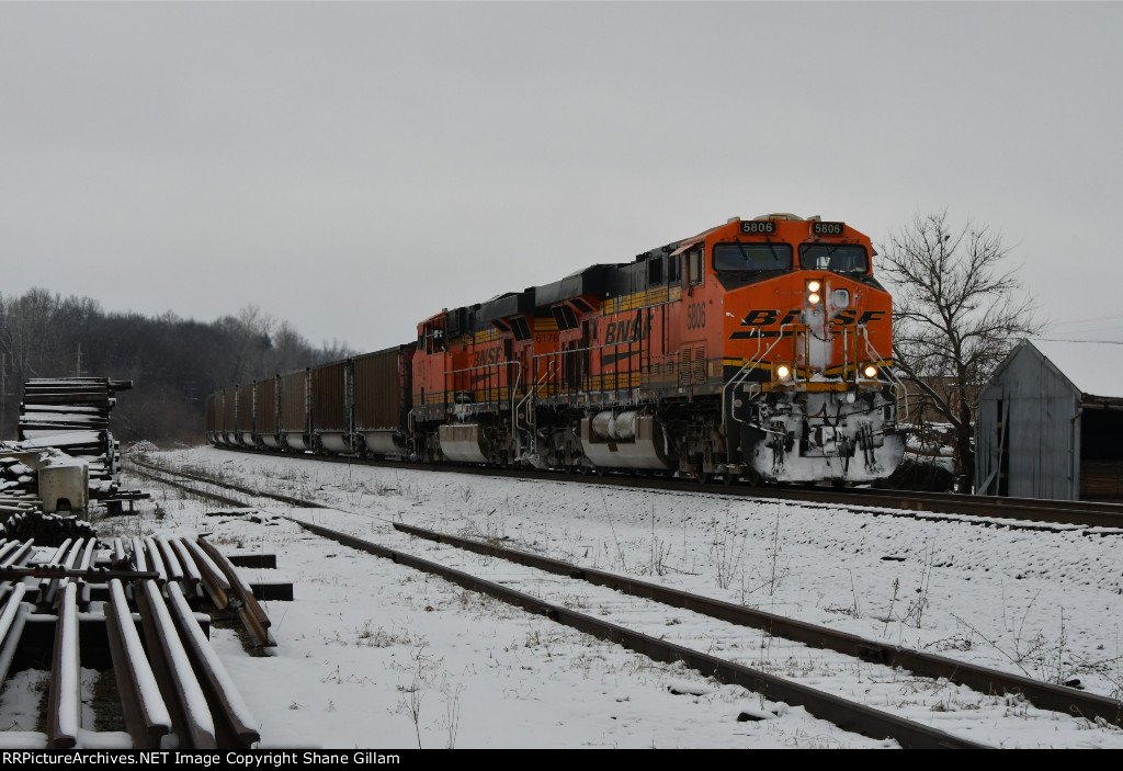 BNSF 5806